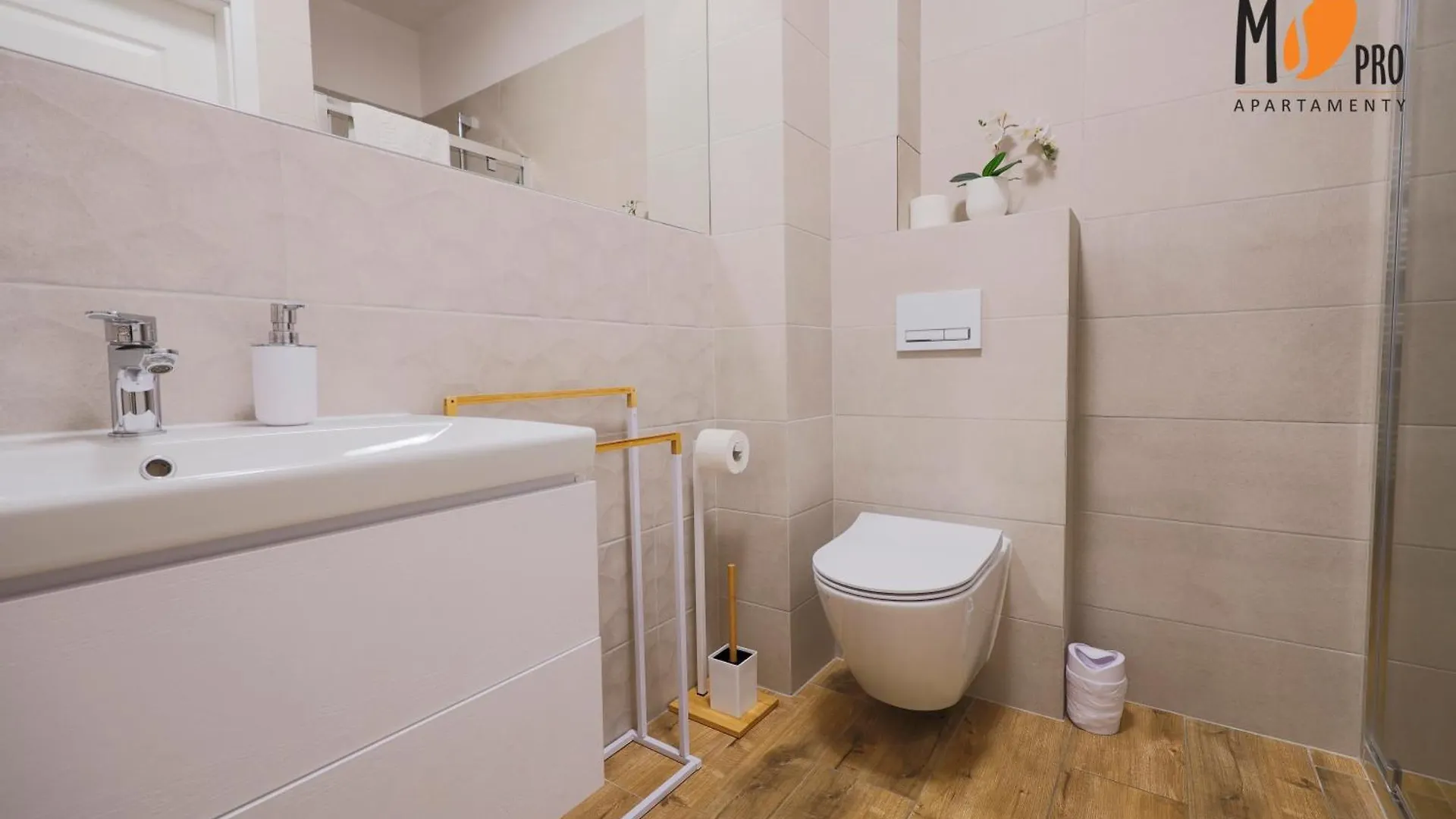 Apartment Ms Pro Apartamenty Comfort Kolo Brzegu Z Mini Spa Kolobrzeg