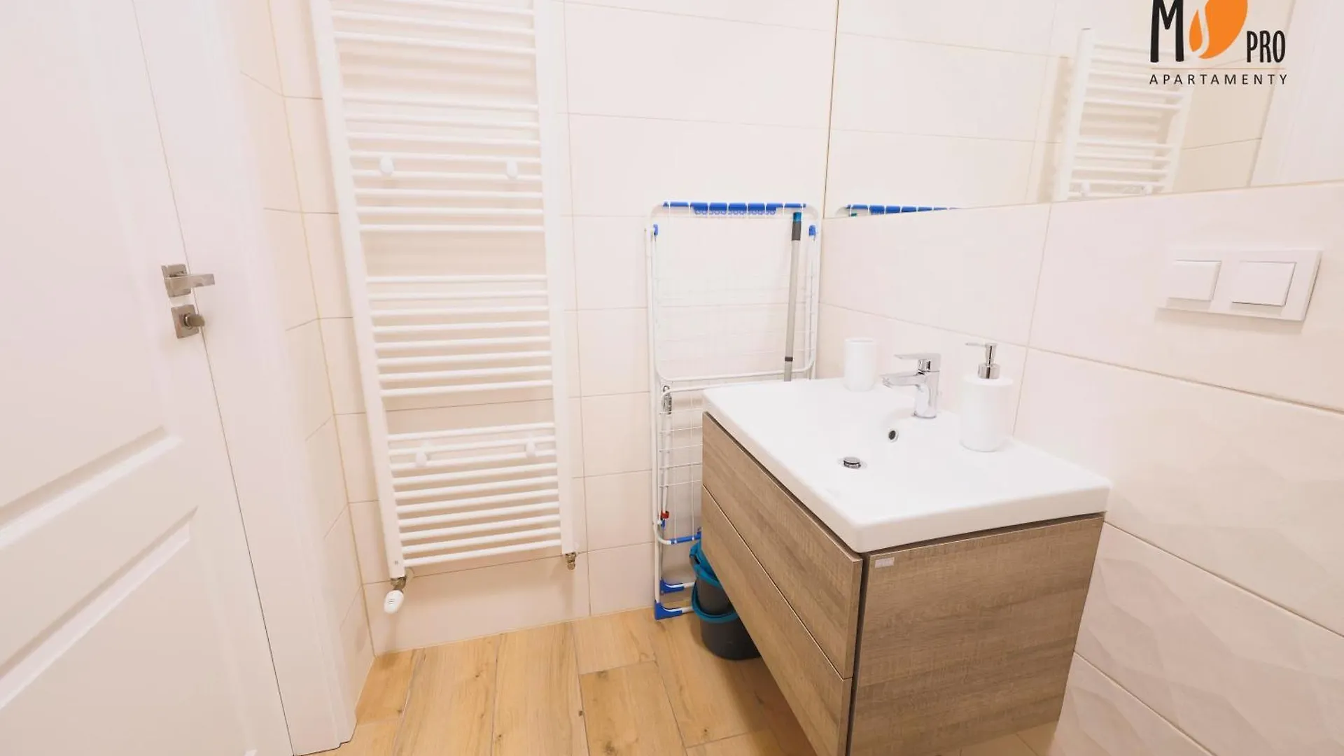 Ms Pro Apartamenty Comfort Kolo Brzegu Z Mini Spa Kolobrzeg Apartment